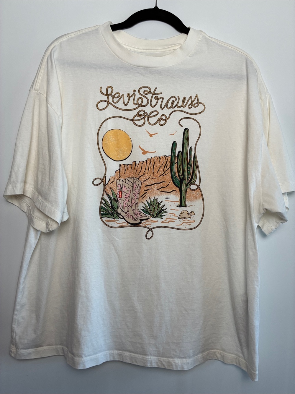 Levi's Women’s Desert Graphic Tee in Cream with Green Cactus Western Boots